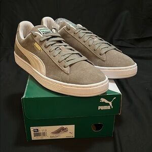New in box Puma Suede Classic Sneakers - Gray